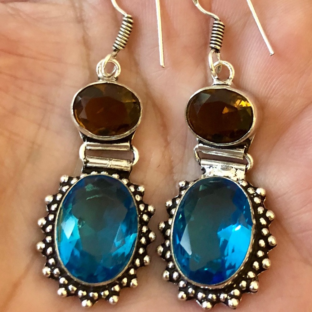 Beautiful Earrings !!